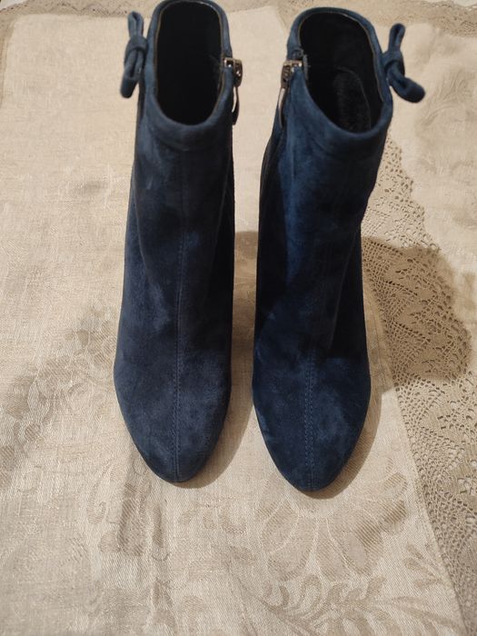 Ботільйони замшеві.