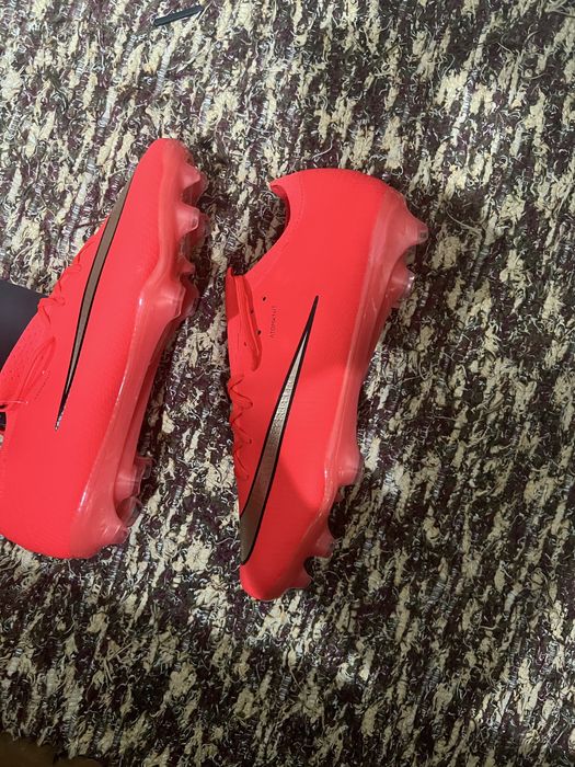 Nike mercurial novas