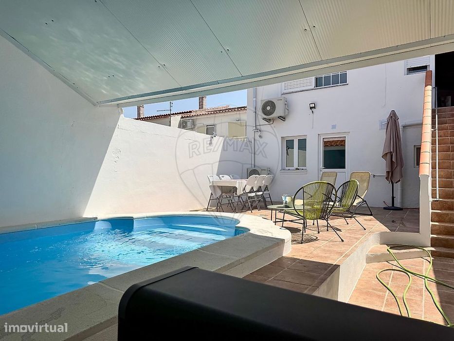 Moradia T4 para venda