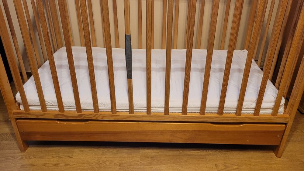 Łóżeczko 120x60 + materac