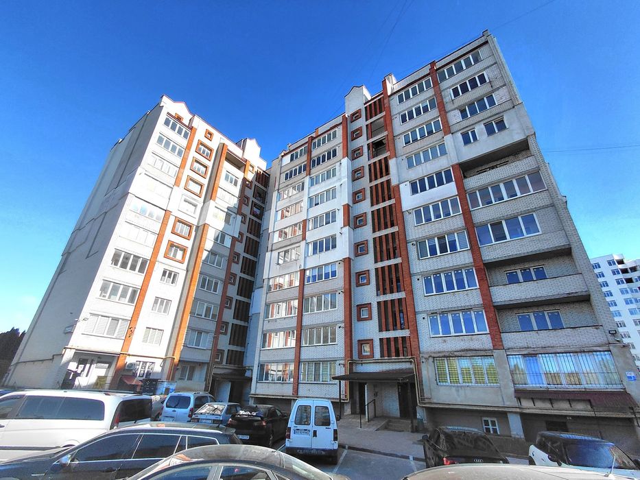 Продаж 3к квартири,94 кв.м вул.Іллєнка