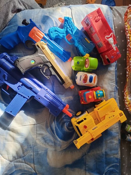 Детские игрушки в хорошем состоянии