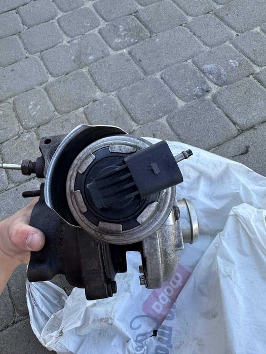 Турбіна Garrett 03L145721A 2.0 TDI
