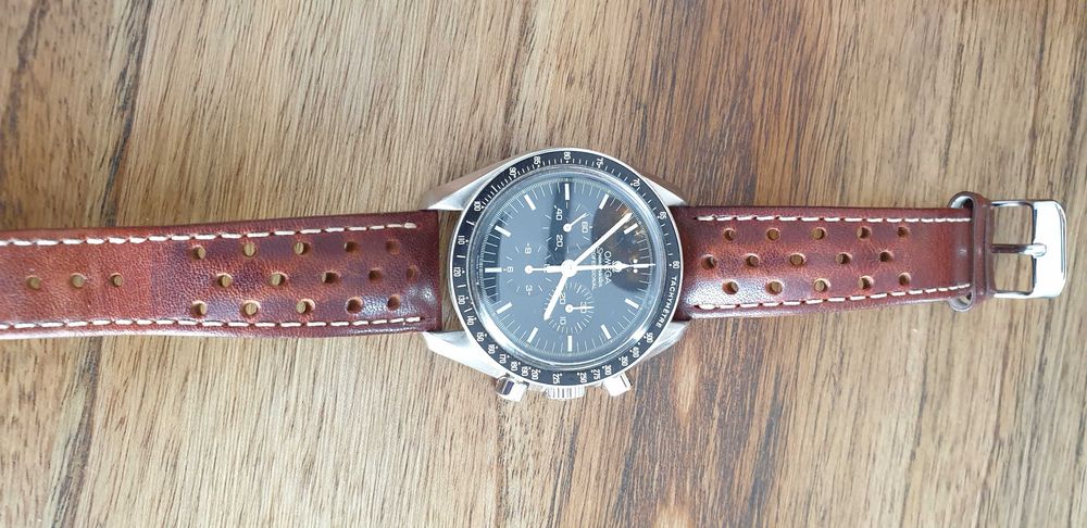 Omega Speedmaster Moonwatch Professional