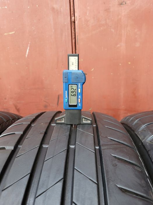 235/55/18 R18 Bridgestone Turanza T005 4шт ціна за 1шт шини