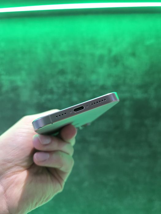 Apple iPhone 15 Pro Max 512 Natural Гарантія Доставка