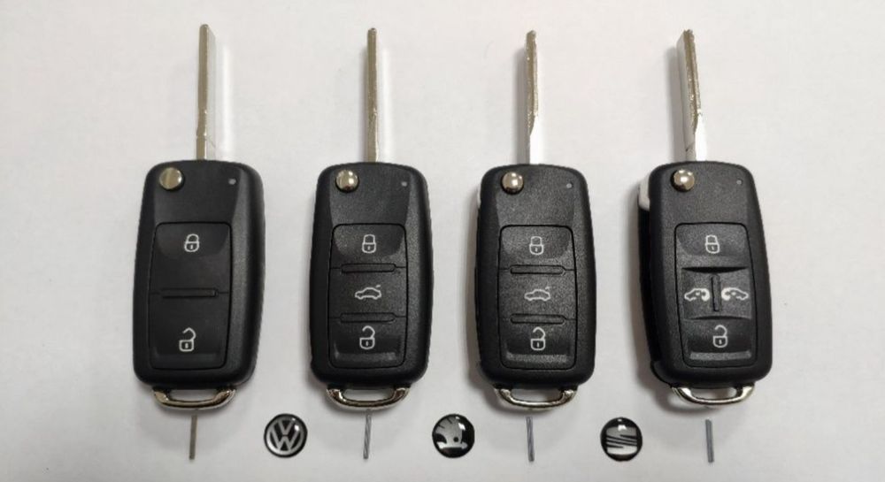 Выкидной ключ VW, Skoda, Seat, Audi + Лого + Батарейка