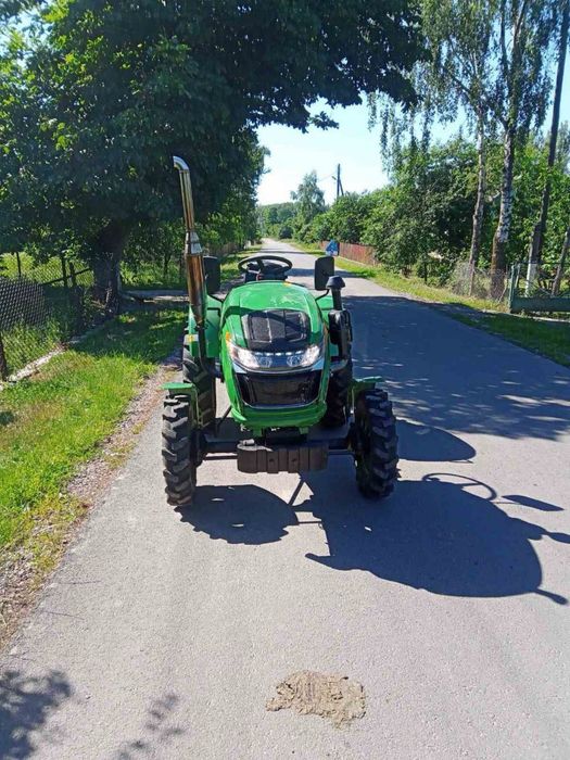 Продаєця трактор булад 254xl