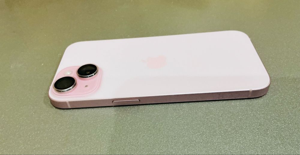 Iphone 15 128GB różowy