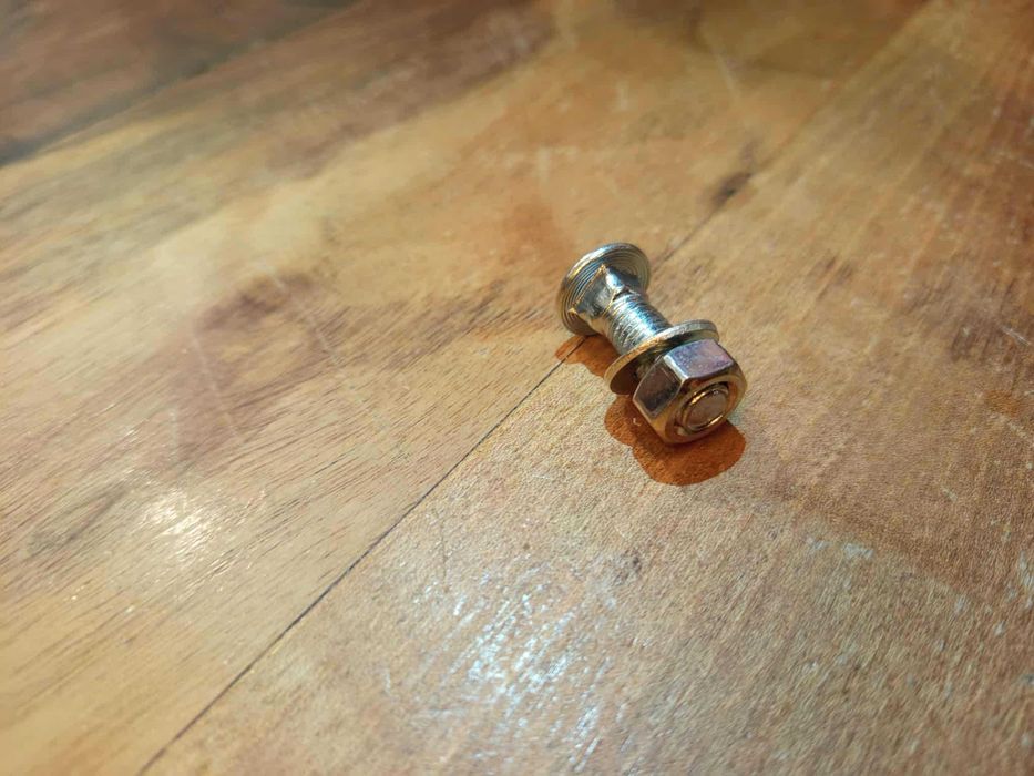 śruba zamkowa M8, podkładka, nakrętka Promocja ogrodzenia