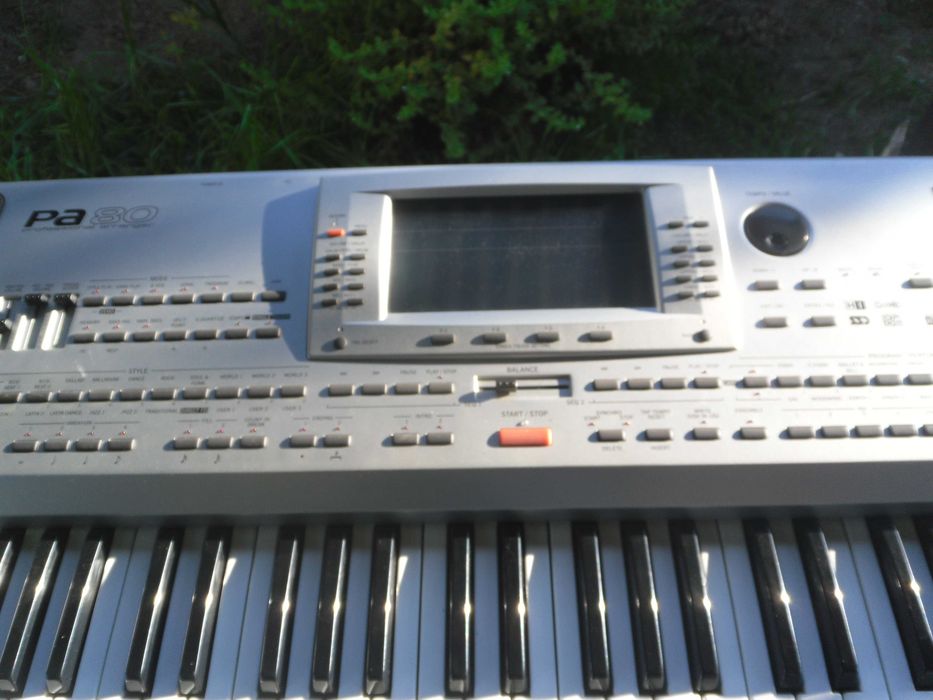 teclado workstation korg pa80-plus COM DRIVE USB GOTEC