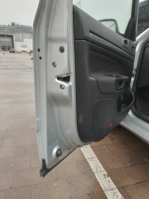 Легковий автомобіль Skoda