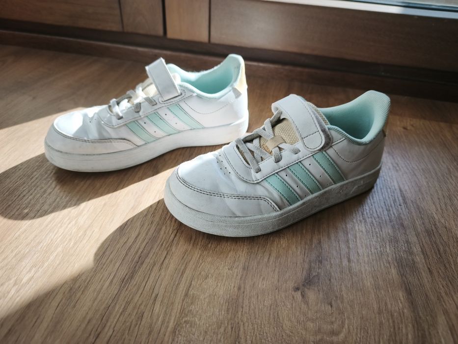Tênis Adidas Menina 35