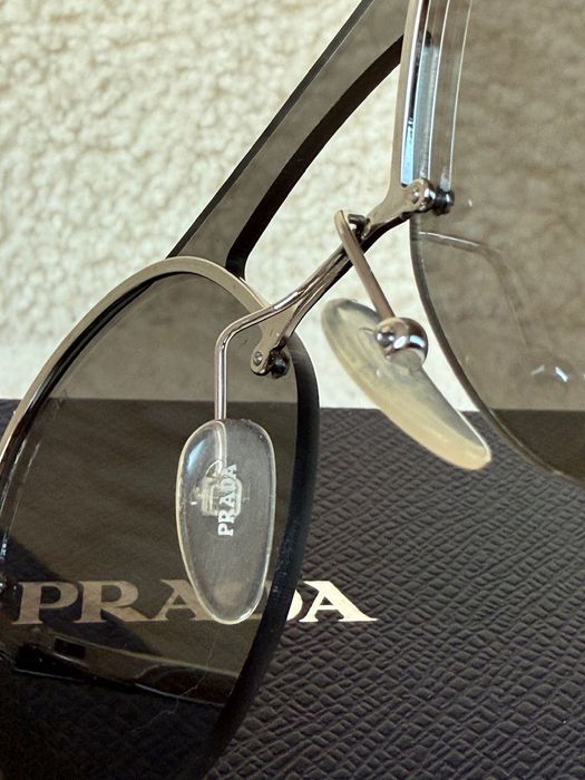 Okulary przeciwsłoneczne Prada