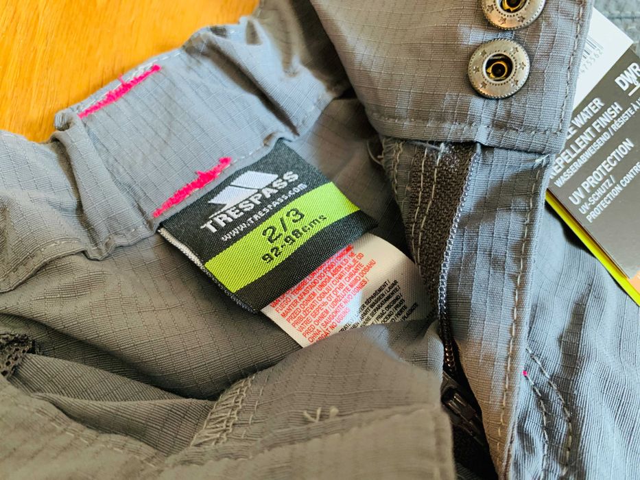 .:: Okazja! Trespass Defender Trekkingowe spodnie dziecięce 92/98 ::.
