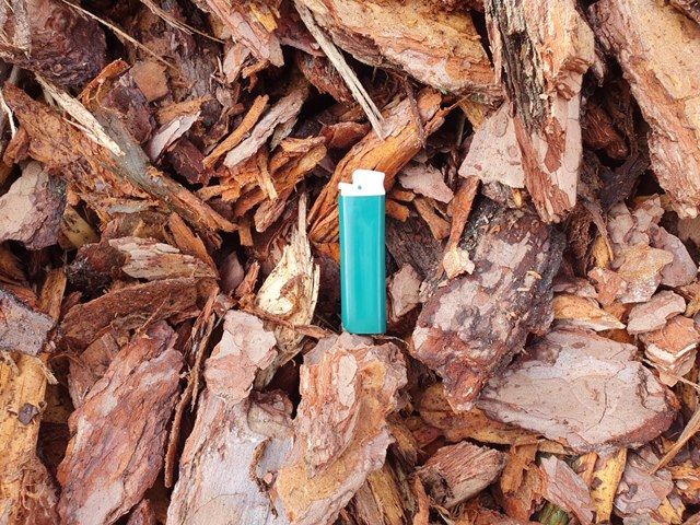 Kora sosnowa luzem kompostowana  borówka torf