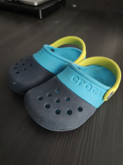 Super Crocsy C8 24-25