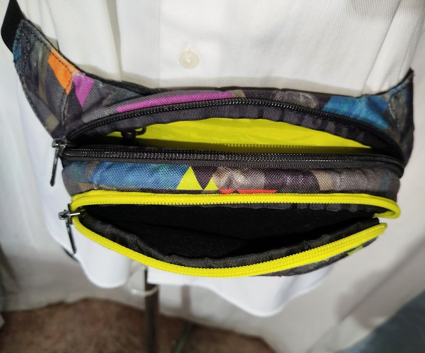 Сумка бананка женская Dakine Geo.