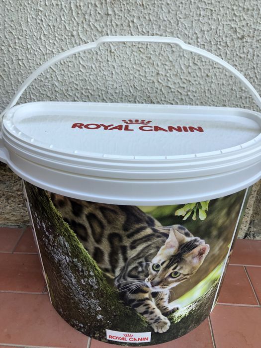 Balde royal canin
