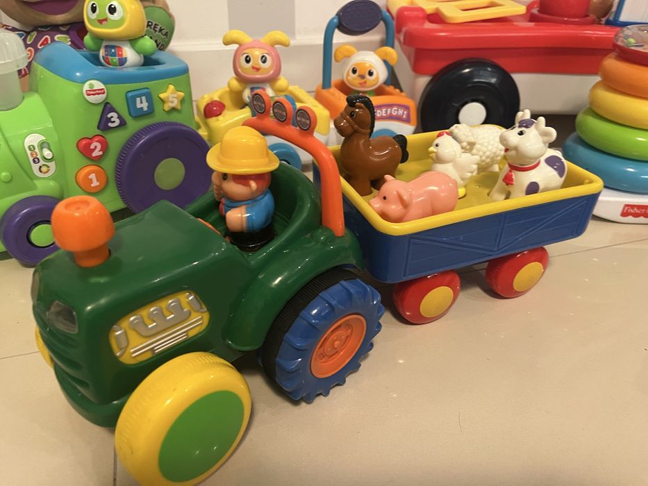 Zestaw zabawek dla maluszka