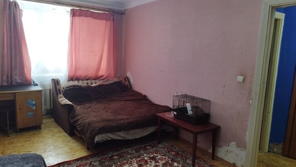 Продаю двух кімнатну