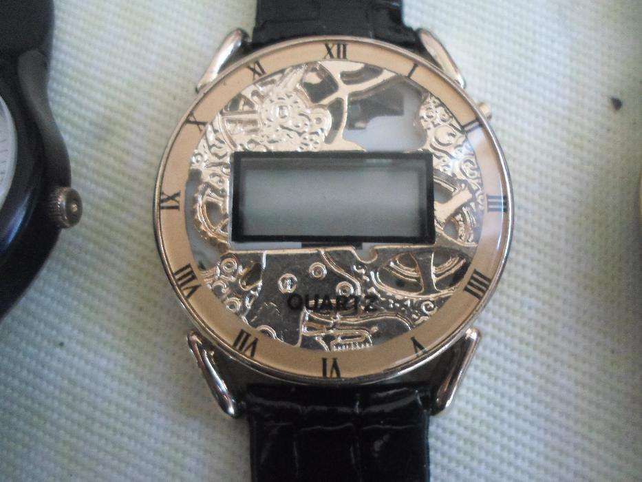 3 relógios de pulso