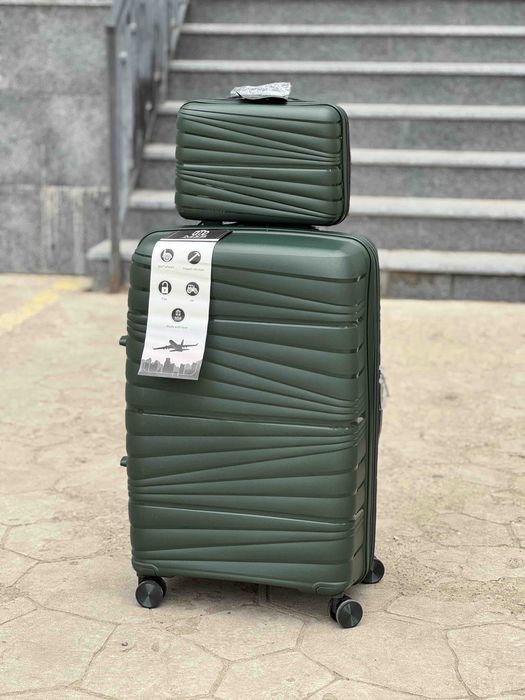 Валіза поліпропілен MSB PP010 зелена з кейсом чемодан