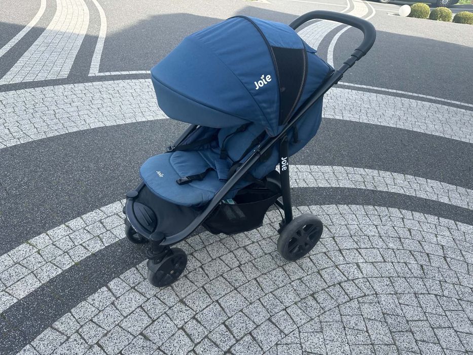 Spacerówka firmy Joie