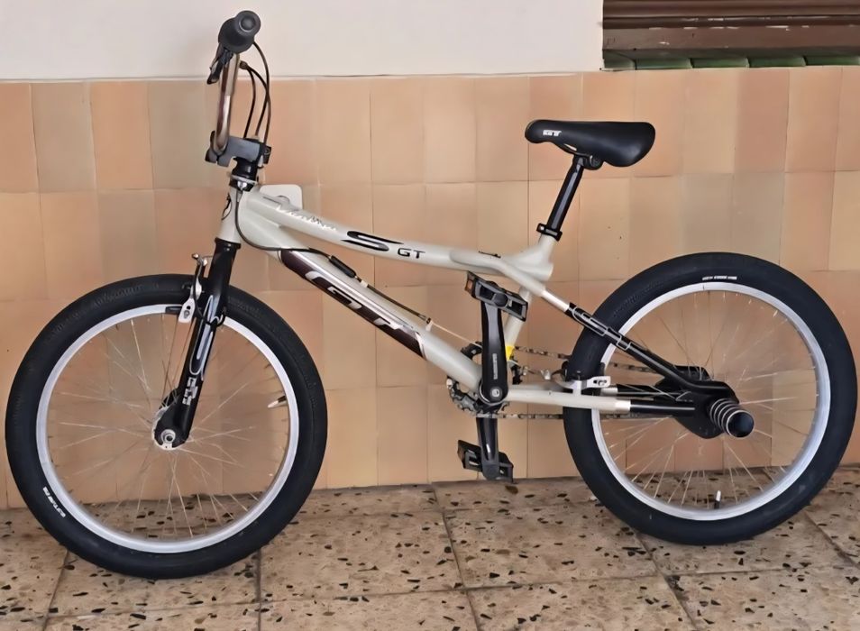 Bmx GT Vertigo 2000
