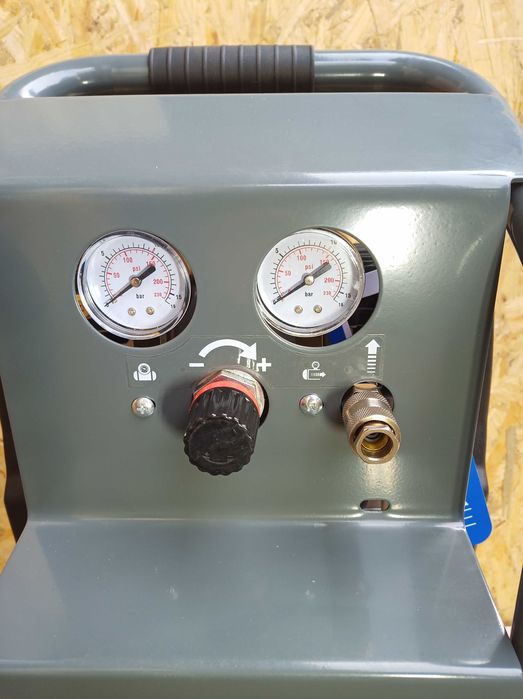 Sprzedam nową sprężarkę Schneider Airsystems CPM 180-9-10 WSOF