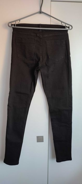 Jeansy czarne Reserved 36