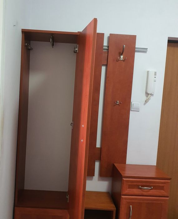 Zestaw mebli używanych