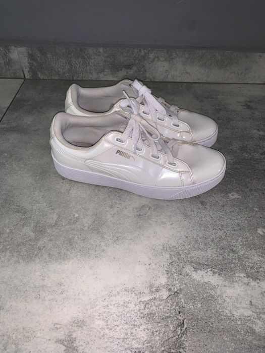 Buty sportowe damskie  firmy Puma