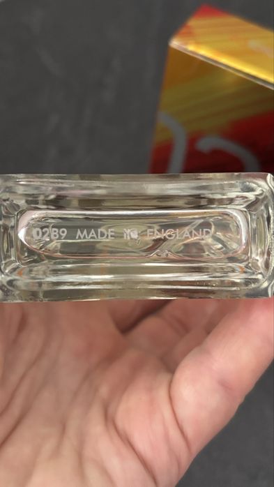 Продам molecules escentric 02, оригинал