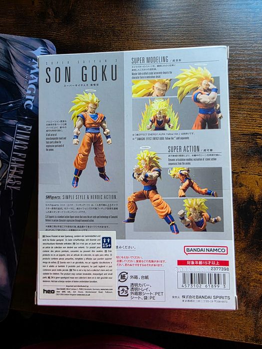 Dragon ball S.H. Figuarts SSJ3 Son Goku