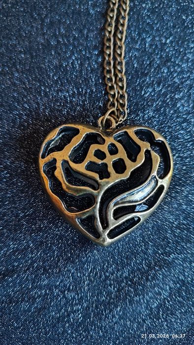 Duże serce na łańcuszku