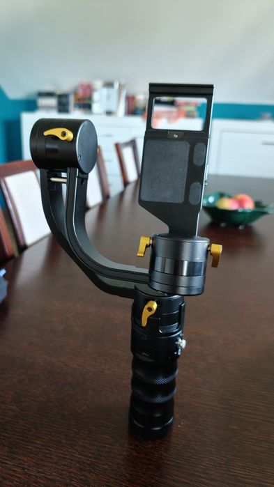 Gimbal aparatu,kamery  Ikan Beholder DS1