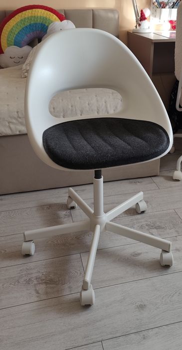 Krzesło obracane biurowe Ikea