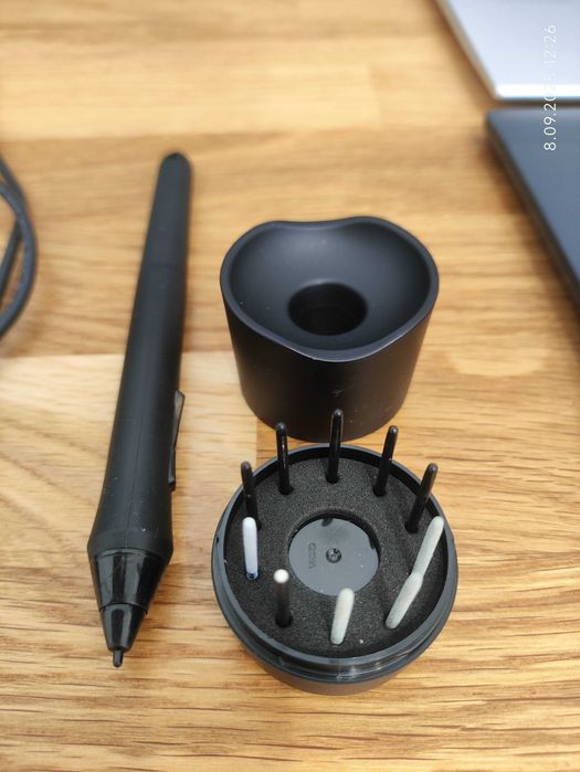 Tablet graficzny Wacom Intuos Pro M PTH-651