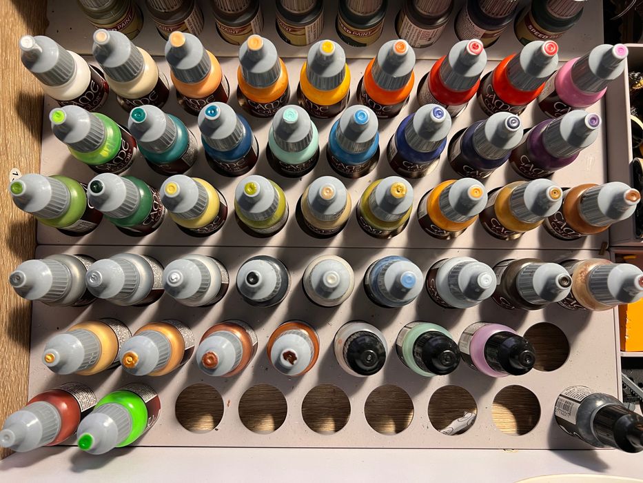 Na sprzedaż używane farby Vallejo Game Color 38szt