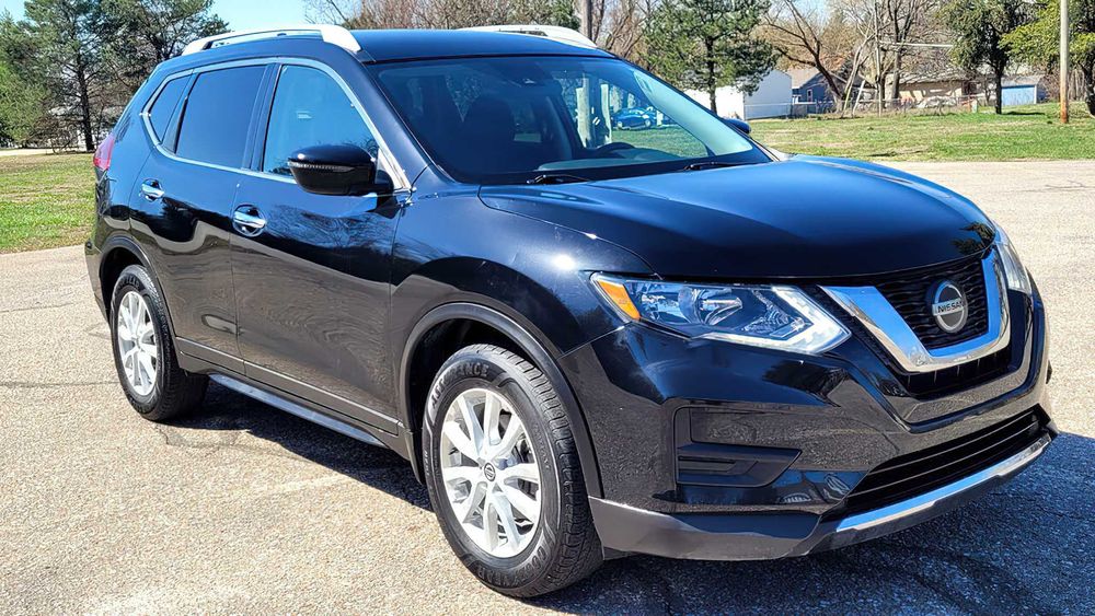 Nissan Rogue S      2019