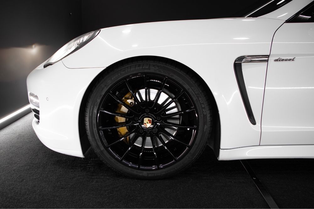 Porsche Panamera 3.0 Diesel 250 CV Ano 2012