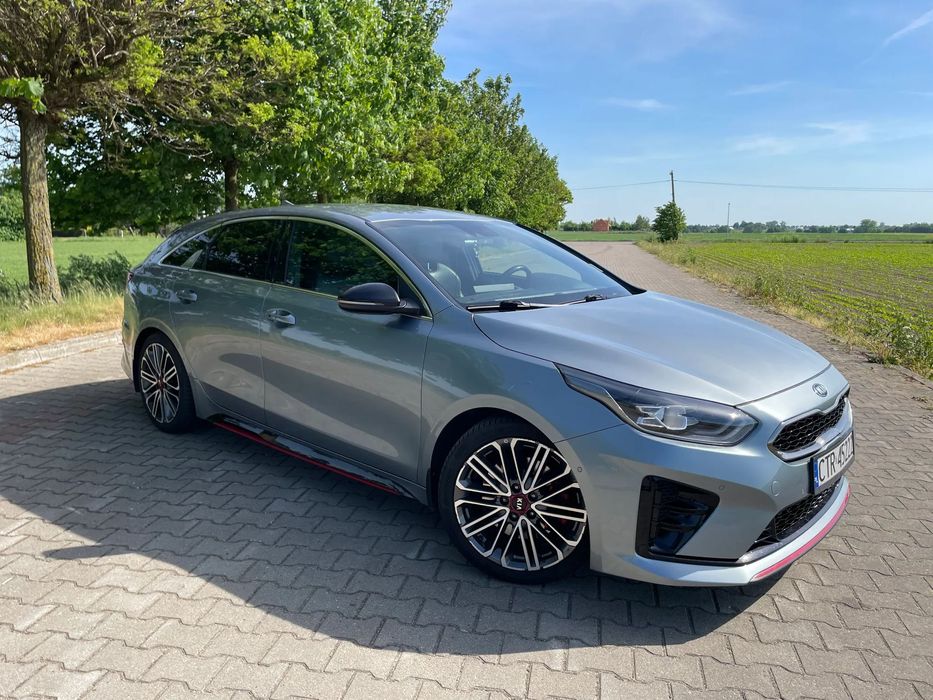 Kia ProCeed Kia Proceed GT 2020 rok - dynamiczne i świetnie wyposażone