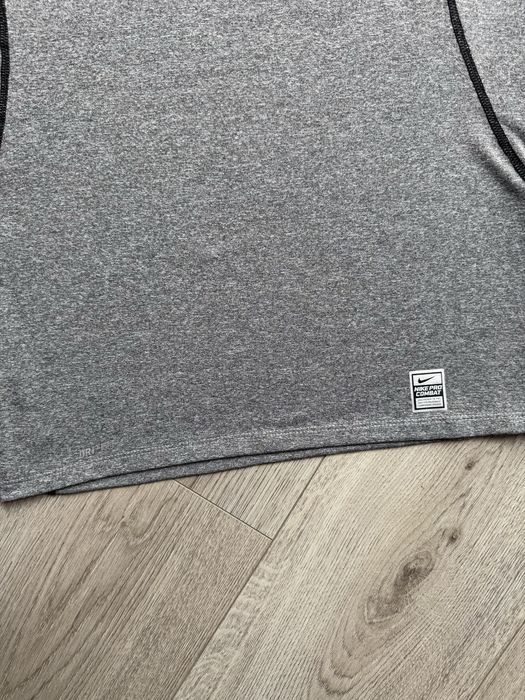 Футболка термо Nike