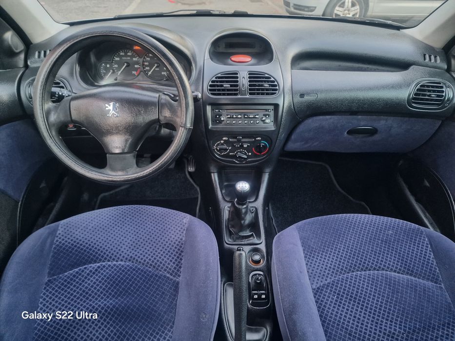 Peugeot 206 — fotografia 4