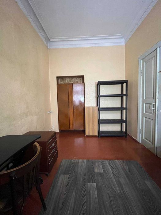 Оренда першого поверху приватного будинку Устинівський пров. 18А