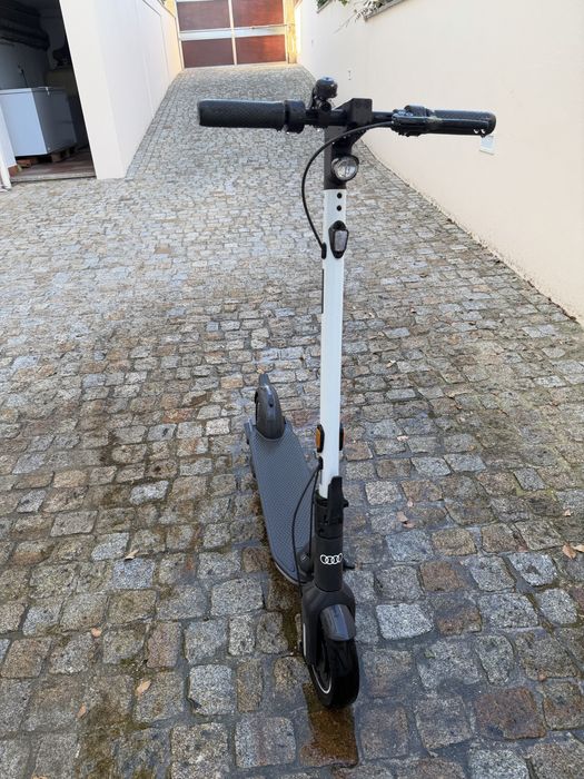 Trotinete Audi Eletrica