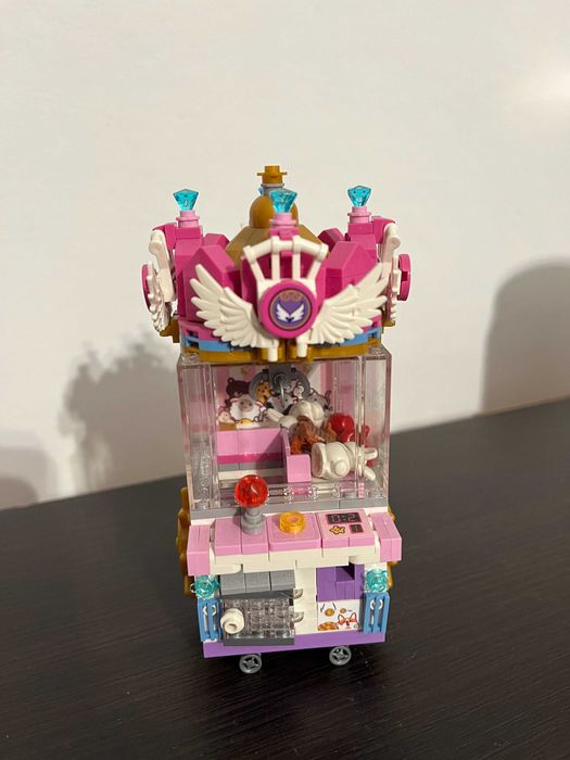 Elefun Fantasy Collection Toy Machine Automat z zabawkami