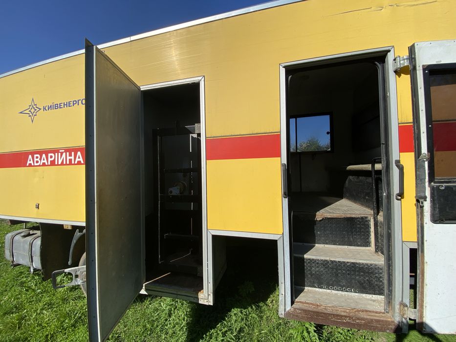 Аварійка шасі евакуатор-пов. маса 10т кунг побутівка битовка вагончик.