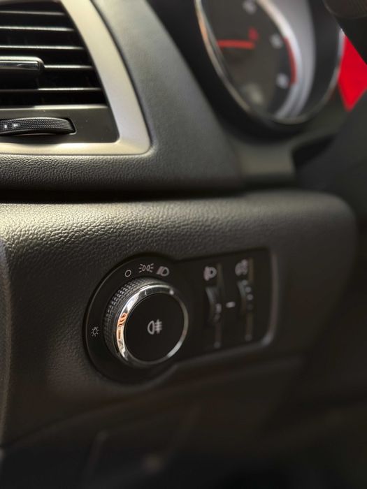 Продам авто Opel Astra J